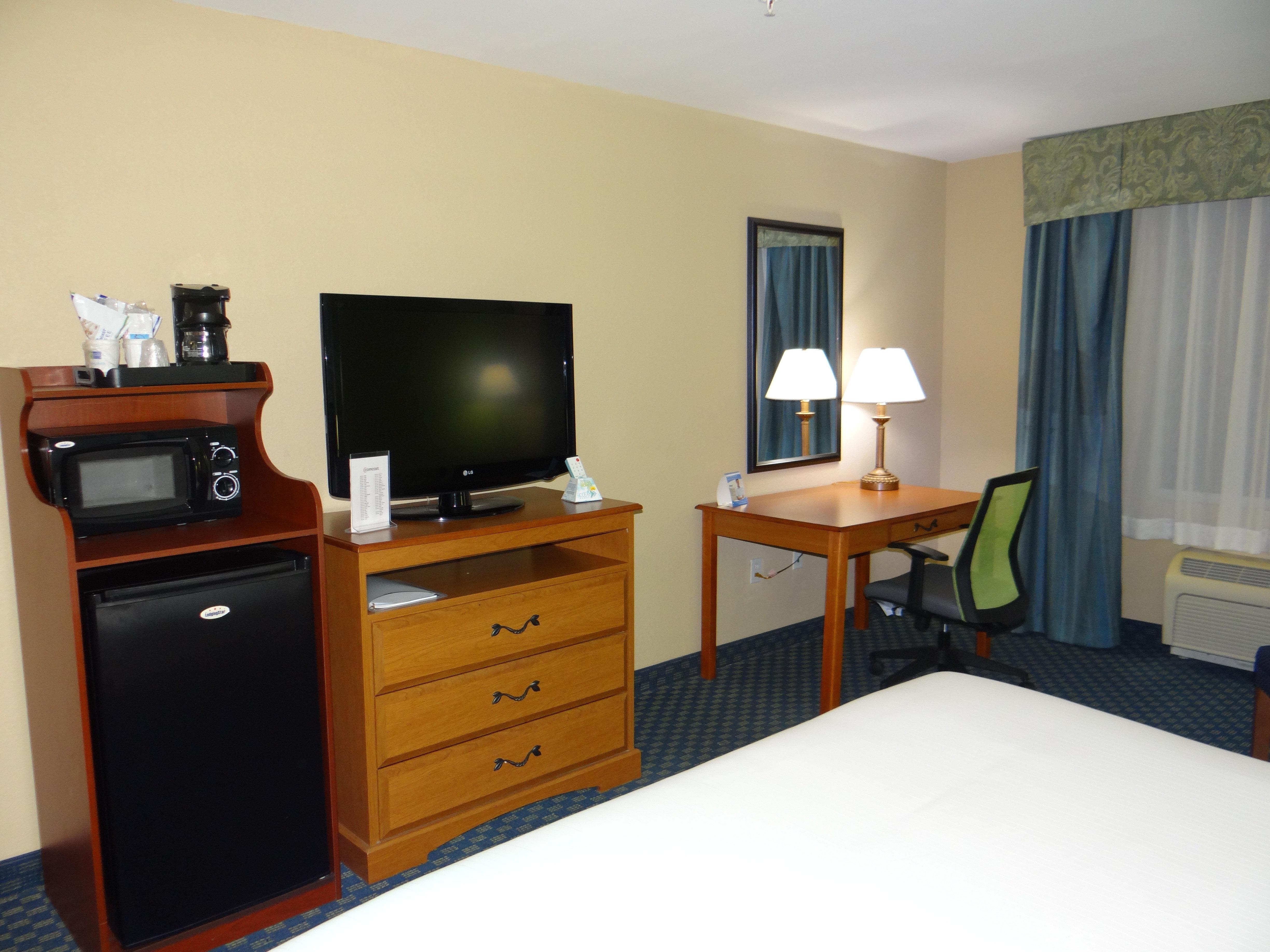 Holiday Inn Express Hotel & Suites Salisbury - Delmar By Ihg Екстер'єр фото