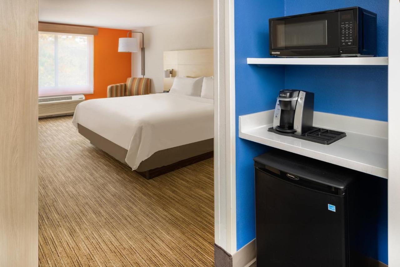Holiday Inn Express Hotel & Suites Salisbury - Delmar By Ihg Екстер'єр фото