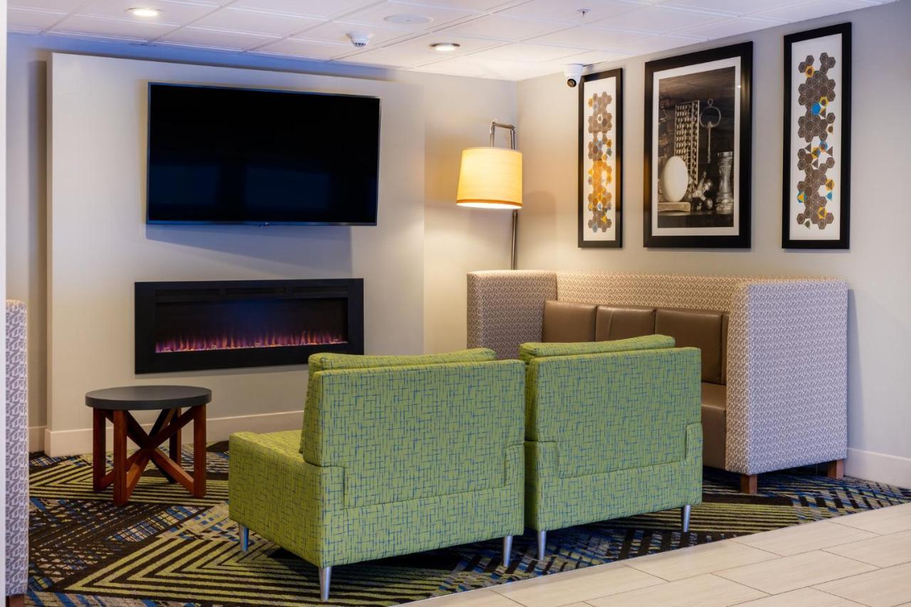 Holiday Inn Express Hotel & Suites Salisbury - Delmar By Ihg Екстер'єр фото