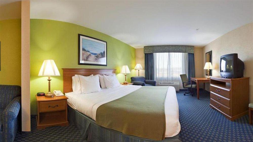 Holiday Inn Express Hotel & Suites Salisbury - Delmar By Ihg Екстер'єр фото