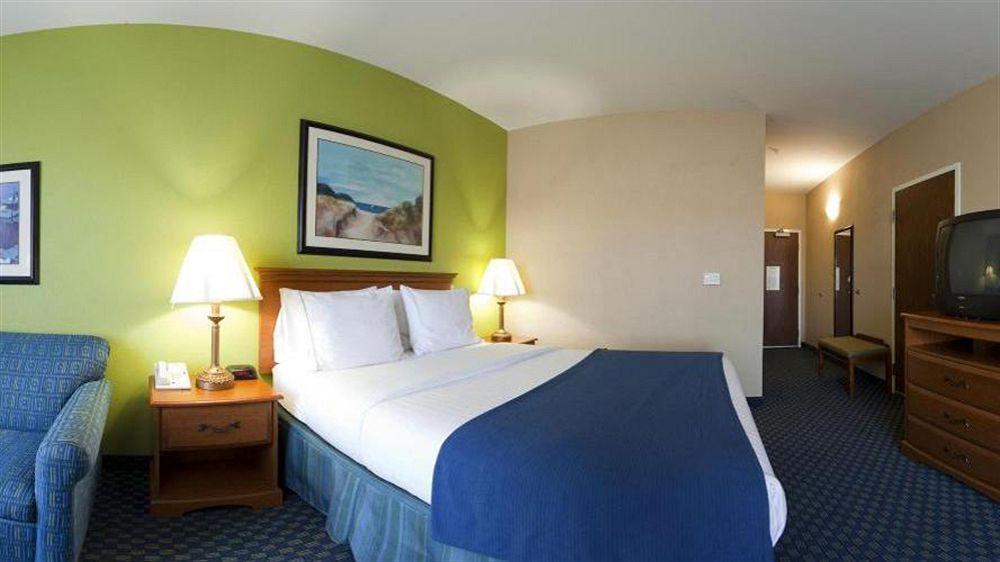 Holiday Inn Express Hotel & Suites Salisbury - Delmar By Ihg Екстер'єр фото