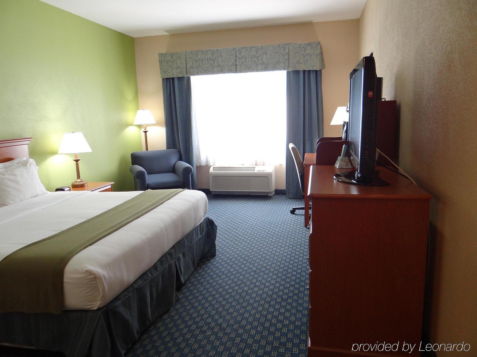 Holiday Inn Express Hotel & Suites Salisbury - Delmar By Ihg Екстер'єр фото