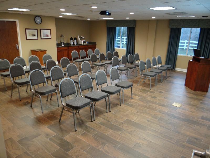Holiday Inn Express Hotel & Suites Salisbury - Delmar By Ihg Екстер'єр фото